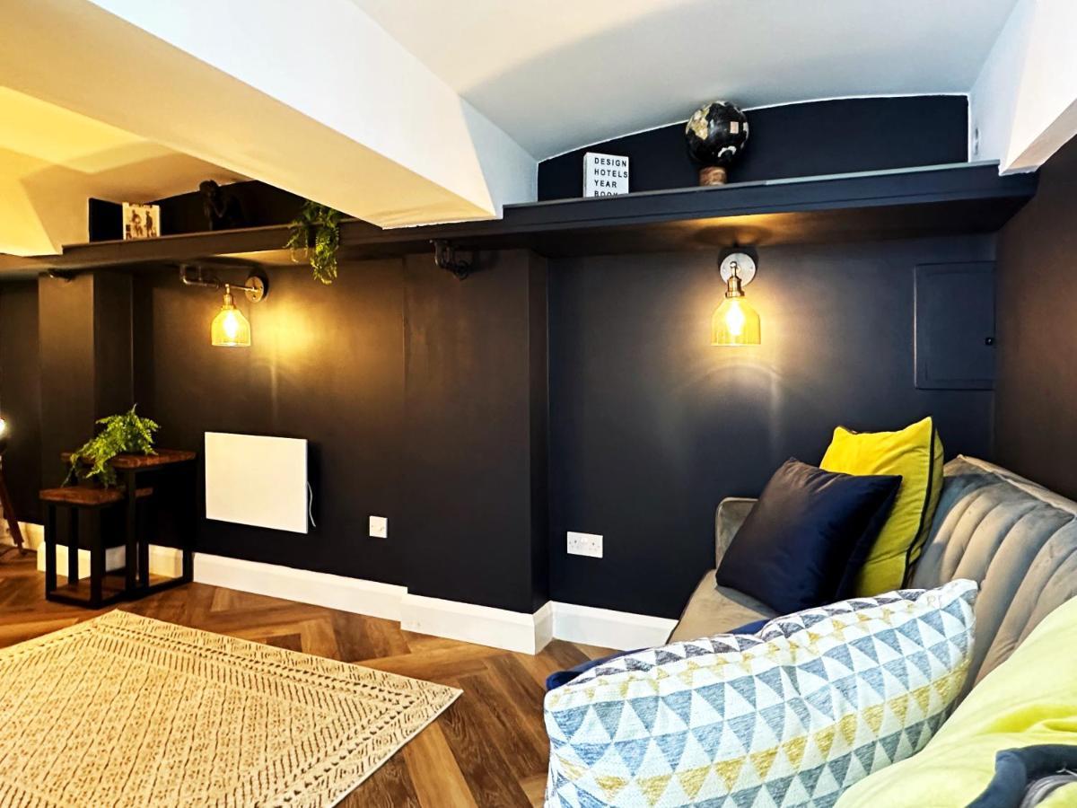 Liam Place Near Hyde Park - 1 Double Bed, 1 Sofa Bed, Spacious Apartment, Private Entrance London Ngoại thất bức ảnh