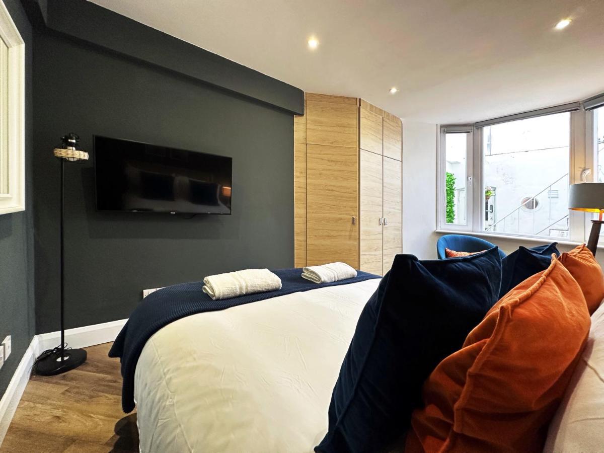 Liam Place Near Hyde Park - 1 Double Bed, 1 Sofa Bed, Spacious Apartment, Private Entrance London Ngoại thất bức ảnh