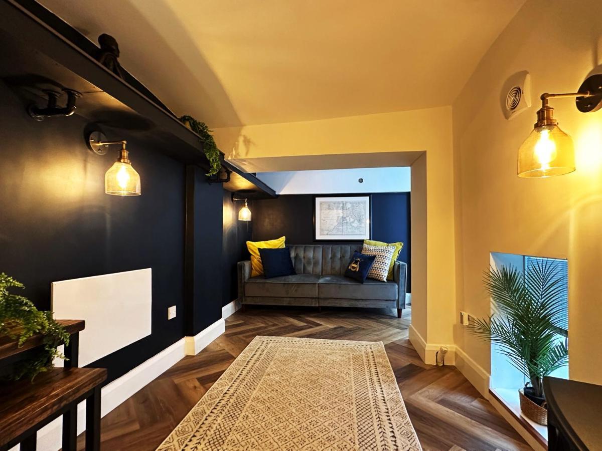 Liam Place Near Hyde Park - 1 Double Bed, 1 Sofa Bed, Spacious Apartment, Private Entrance London Ngoại thất bức ảnh