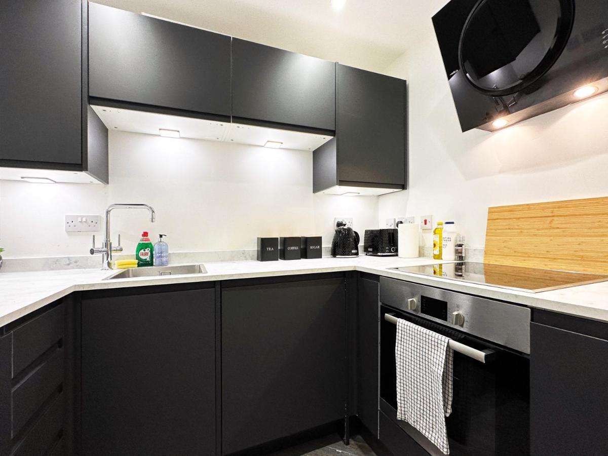 Liam Place Near Hyde Park - 1 Double Bed, 1 Sofa Bed, Spacious Apartment, Private Entrance London Ngoại thất bức ảnh