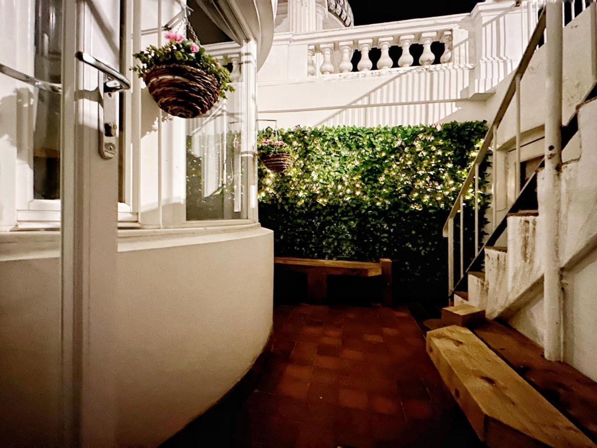 Liam Place Near Hyde Park - 1 Double Bed, 1 Sofa Bed, Spacious Apartment, Private Entrance London Ngoại thất bức ảnh